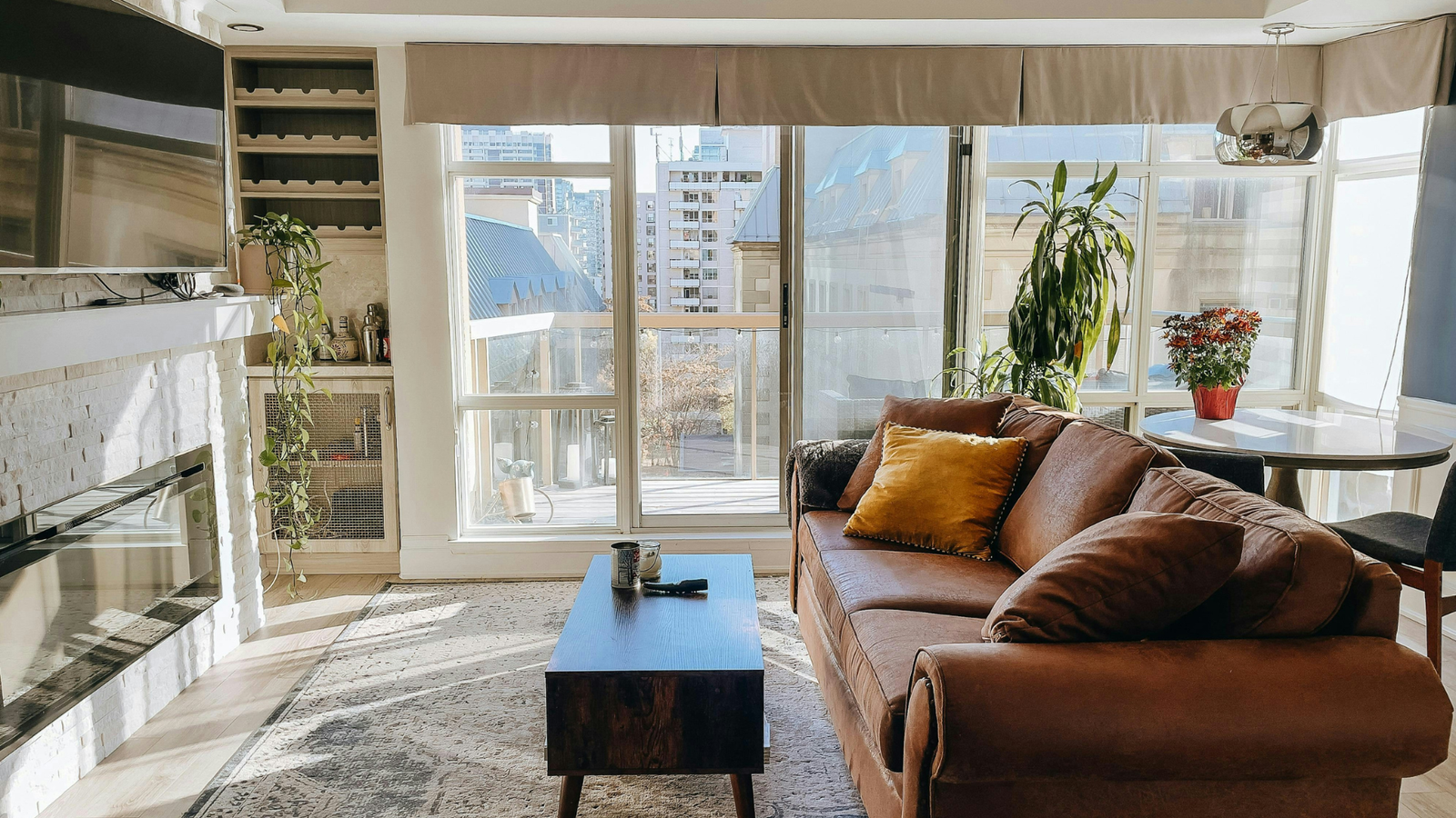 Home façade with crystal-clear windows