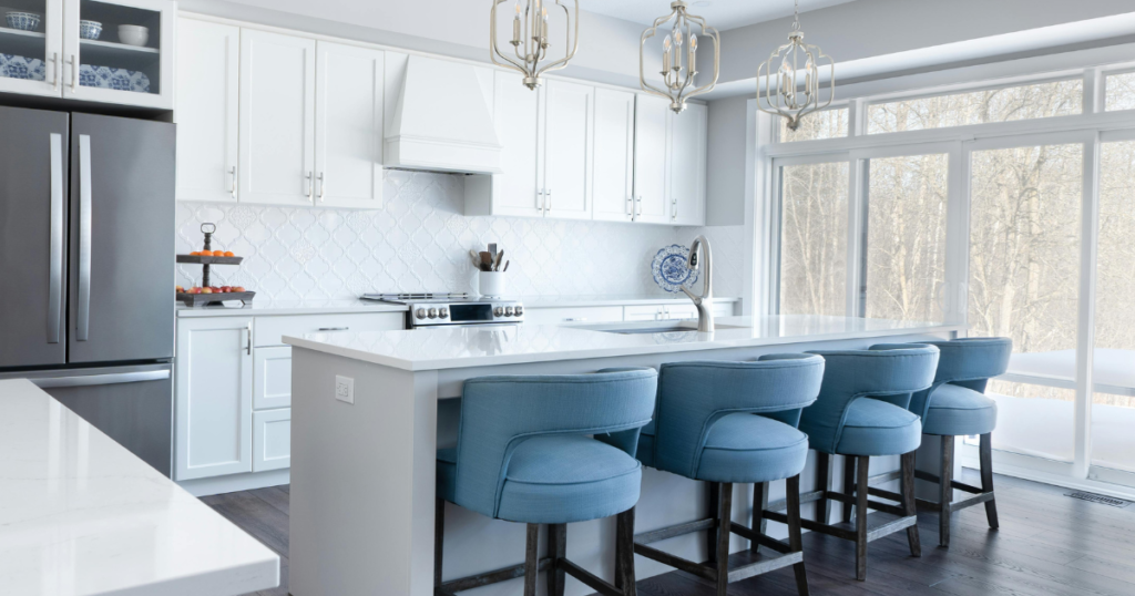 bathroom move-in/move-out clening services